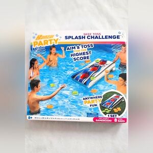 NWT! Banzai Skee Toss Splash Challenge Game